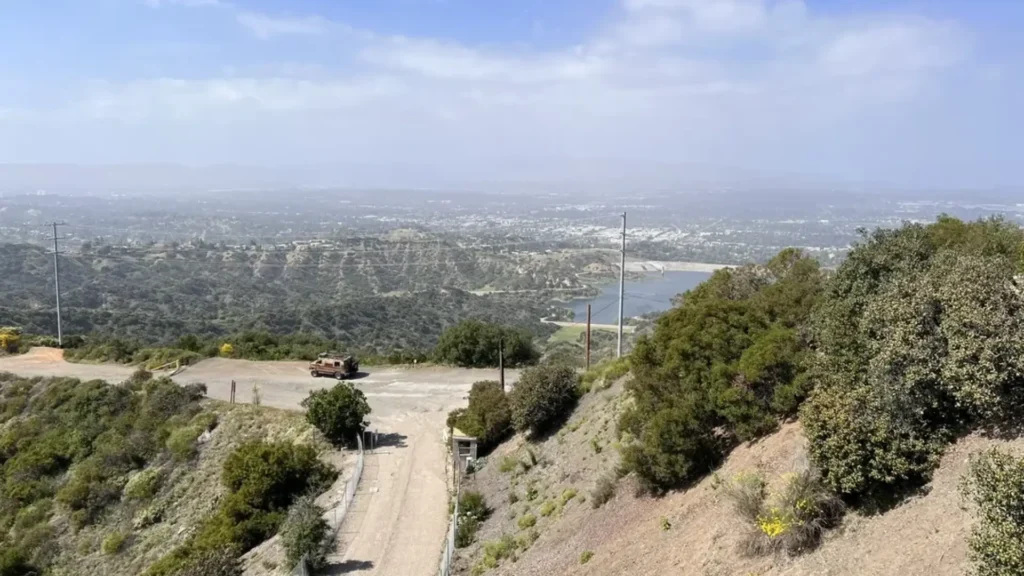 Tarzana, CA